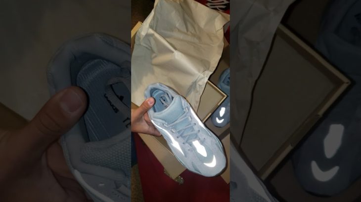 Drowning in the drip.🌊💧 Yeezy 700 v2 Hospital Blue unboxing