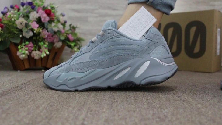 U MUST DON’T PASS !!! Adidas Yeezy Boost 700 V2 “Hospital Blue”  ON FOOT REVIEW