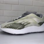 $150 Yeezy boost 700 V3 2019 FW Exclusive sneakers White grey green glow in dar GID EF9899 review