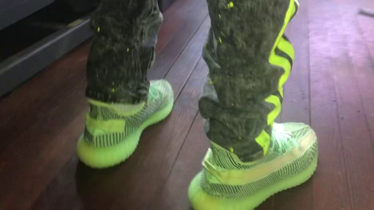 Adidas Yeezy 350v2 Yeereel(On Foot)Plz People Let Ads Play(youtube Ads=1cent each