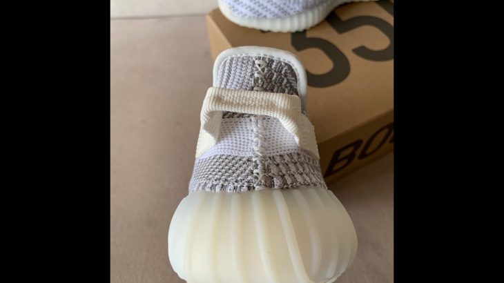 YEEZY BOOST 350 V2 WHITE REMAIL