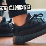 Đập hộp + Đánh giá đôi Yeezy ” Tinder”  | Kanye West đã giữ đúng lời hứa của mình ?