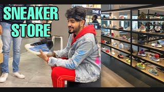Shopping at India’s Biggest Sneaker Store | ALL NEW YEEZY BOOST | SuperKicks Delhi | Rimorav Vlogs