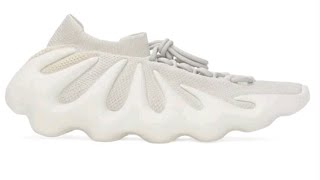 Kanye’s Yeezy 450 In Cloud White Shoes Sell Out in Under a Minute💭☁️
