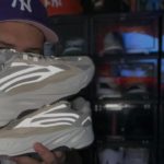 YEEZY 700 V2 CREAM EARLY REVIEW IN HAND !!