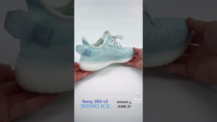 Yeezy 350v2 MONO ICE, sample in hand