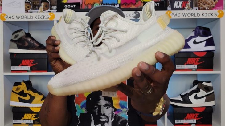 🚨🚨Must Watch🚨🚨 Adidas Yeezy 350 V2 Light🔥🔥 Sneaker Review and On Foot!!!!