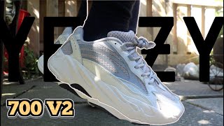 UNBOXING Yeezy Boost 700 V2 ‘Cream’ (Review)