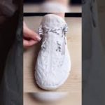 Yeezy’s shoelace video from Onebyonemall