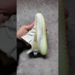 Adidas Yeezy Boost 350 V2 Hyperspace for Toddler and Kids Review Best UA Yeezy Shoes