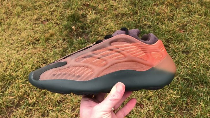 YEEZY Copper Fade 700 V3 – Do all 700 V3s Glow!?!?!?  I like them even more now!!!!! 😮 🤯