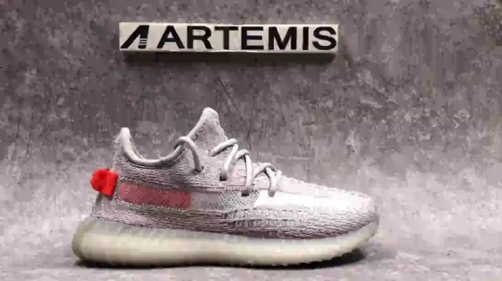 Yeezy Boost 350 V2 Tail Light For Toldders and Youth Cheap Yeezy 350 Review Sneaker Shoes UA Reps