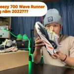 Có nên mua Yeezy 700 Wave Runner trong năm 2022 | TigerQ Story Chapter 38