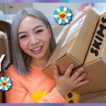 Huge Unboxing | KAWS Family, Yeezy 450, Skims + More!