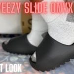 Yeezy Slides Onyx | Review, Sizing & On Foot Look