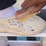 How to clean Yeezy foam runners & make them look new 🔥