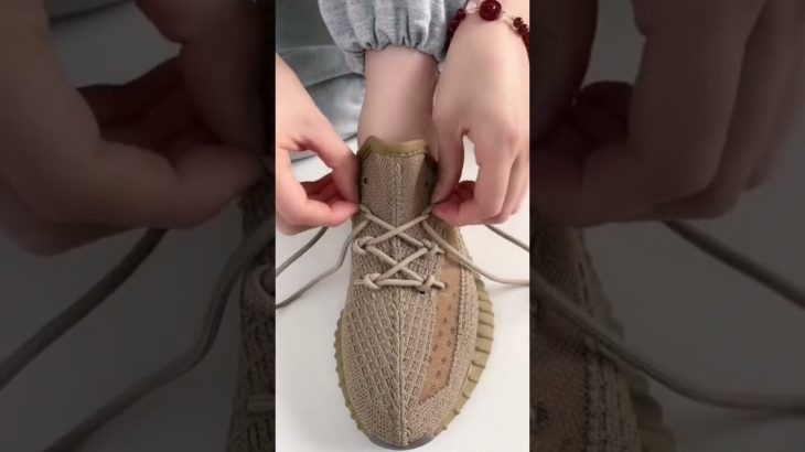 This Is How The Strings Of Adidas Yeezy Sneakers Are Attached