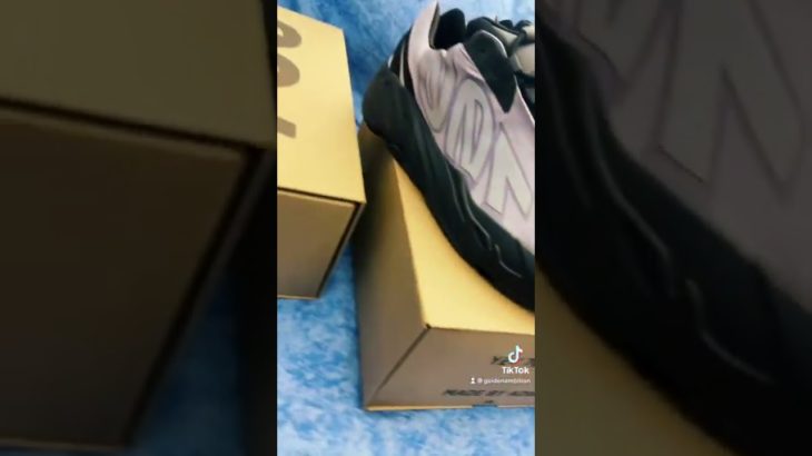 Yeezy 700 Boost #viral#shop#freedom#usa