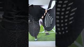 Adidas Yeezy Boost 350 V2 black FY2903 unboxing review from timstar.ru