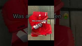 Ist der Yeezy Red October ein „Grail“ für euch? 🤨 #sneaker #schuhe #yeezy