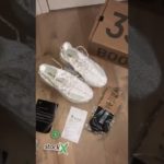 ￼Yeezy 350 static reflective comes with everything in video offers in comments