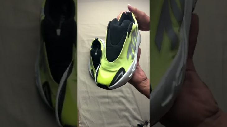 Yeezy Boost 700 MNVN #sneakers #shorts #shortvideo #shoes #yeezy #kanyewest #share #like #video