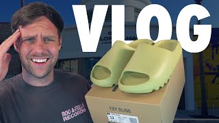 ARE YEEZY SLIDES COOKED??? Yeezy Resin Slide Pick UP!
