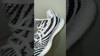 zebra yeezy 350s,they are so nice,do you agree with me?