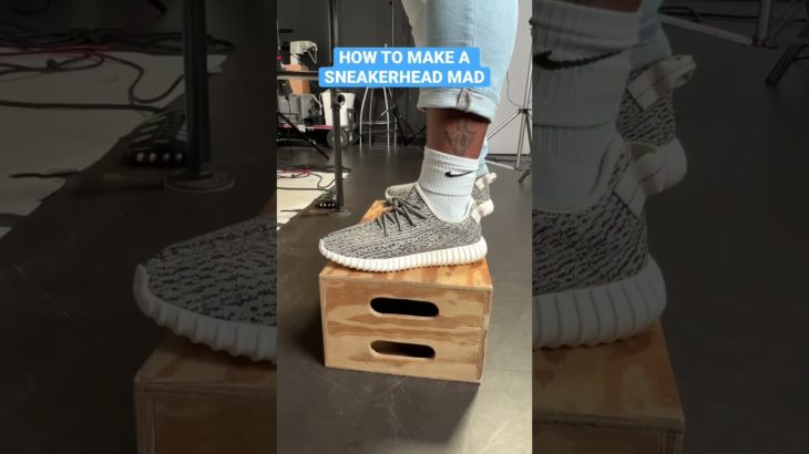 How to make a sneakerhead mad #sneakerheads #yeezy #kanyewest #adidas #nikesocks #shorts