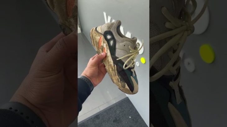 Cleaning Yeezy 700 Waverunner – How To