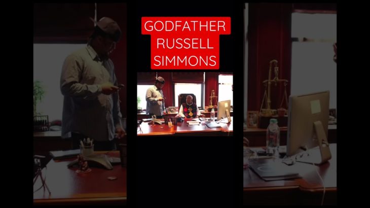My “YEEZY” moment working with my idol #russellsimmons #hiphop #kanyewest #yeezy #bigbrother