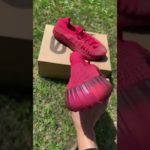 2023 adidas Yeezy Boost 350 V2 CMPCT Slate Red GW6945
