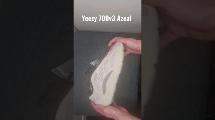 Yeezy 700v3 Azeal! Subscribe if you’d wear these! Thank you for 100 subs, I’m so grateful 🔥 #viral