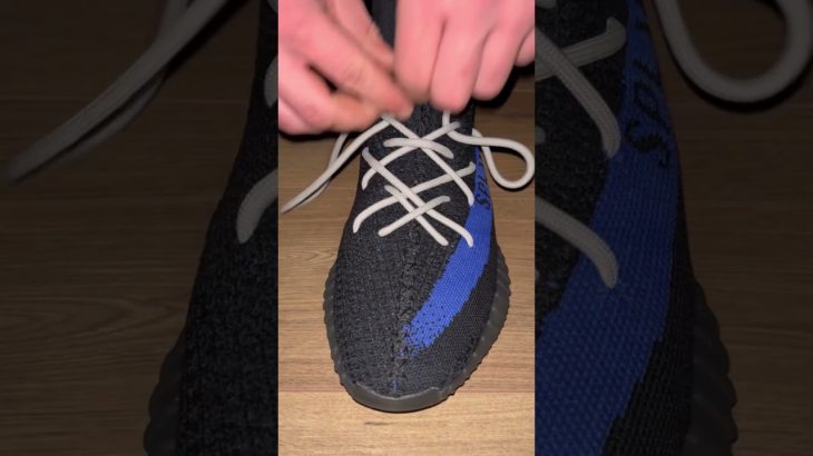 How to make your yeezy lace | sneaker lace | shoe tie tutorial | cool way for laceing #shorts