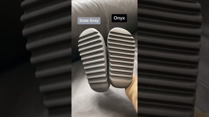 Yeezy Slide Onyx vs Slate Grey 🩴 #nhype #yeezy #yeezyslides #kanyewest #porównanie #camparison #fyp