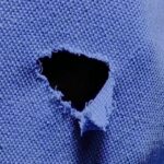 Learn how to perfectly repair a hole in your jacket without leaving any traces