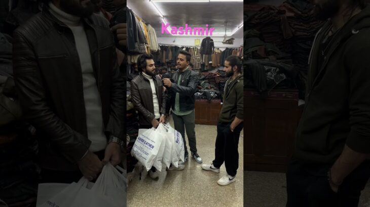 Kashmir se jacket lene ke liye #jacket #viral #trending #fashion #love #nice   #goodleather