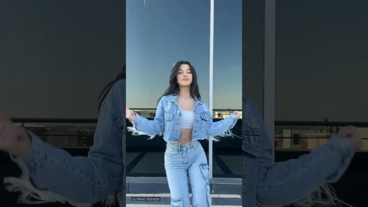 Dazzling Dance Moves: Watch This Girl Dancer in Denim jacket and  Pant #Viral #Fashion #denimfashion