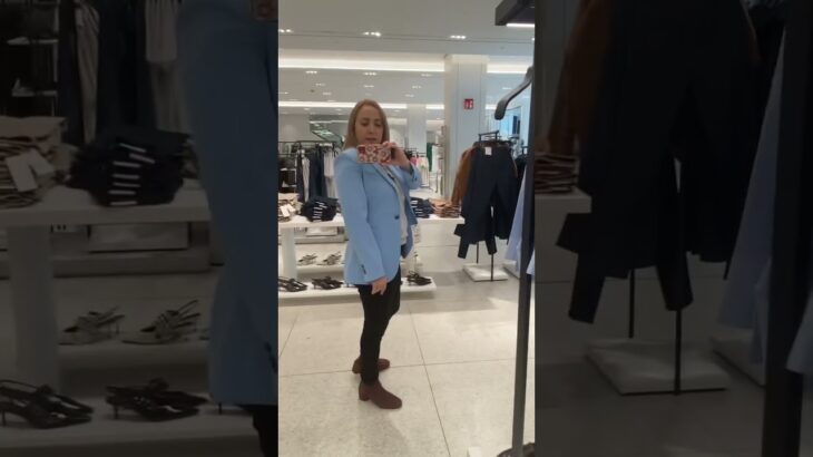 Zara. Безумно красивый голубой пиджак.Zara.Very beautiful woman jacket! #youtubeshorts