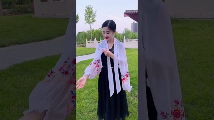 popular new product🥰,Feminine jacket, light and airy material #viralvideo #shortvideo