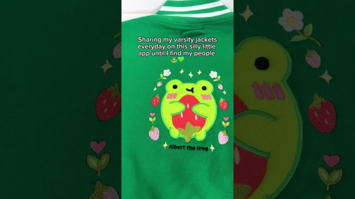 Where are the froggy lovers? 💚 #cute #frog #kawaii #smallbusiness #smallbiz #jacket