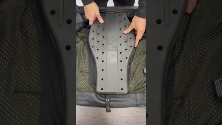 Neowise, the toughest cafe racer jacket (AAA) 💪 now with 20% discount.  #motorcyclestyle #caferacer