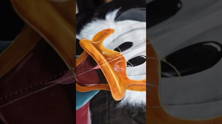 Finishing touches going on this Scrooge McDuck custom jacket 🦆🎨 (@im_taw)