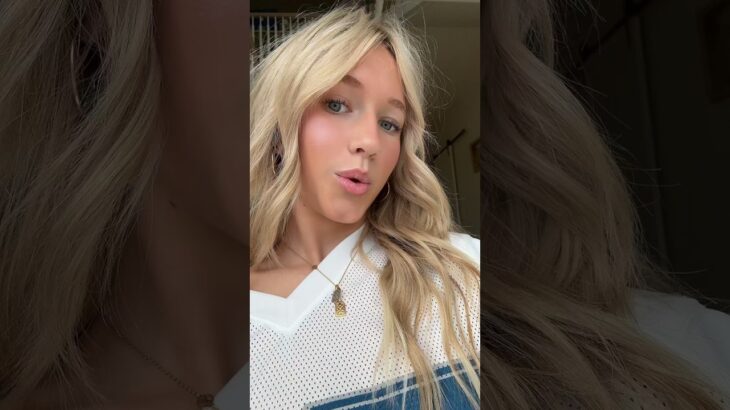 Who’s the cute boy in the white jacket!?!😍 #16kids #notenoughnelsons #nenfam #bigfamily #ootd