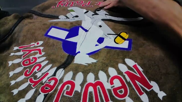 336 B-3フライトジャケット（Patriotic Patty)　ペイントメイキング