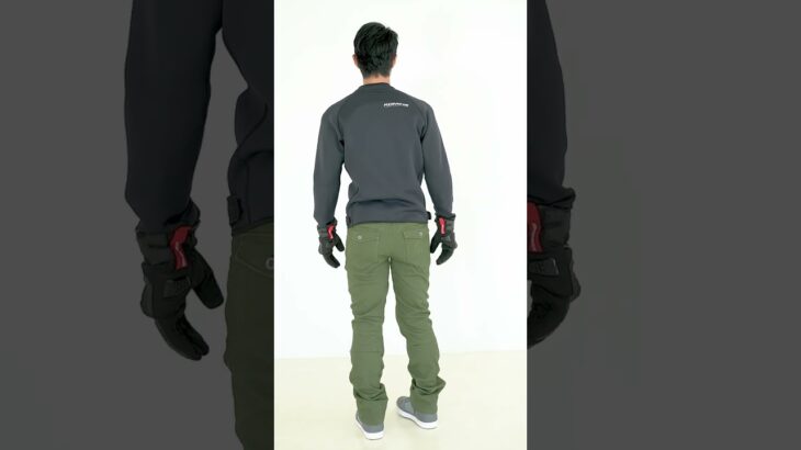 他の秋冬ジャケットに比べて前方投影面積を抑えることで空気抵抗を減少できる新コンセプトジャケット JK-631 エニグマライトウェットスーツジャケット#komine#コミネ#バイク#プロテクター