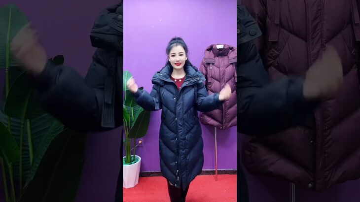 White duck down jacket Not picky about body shape or people Anyone can wear itnice.