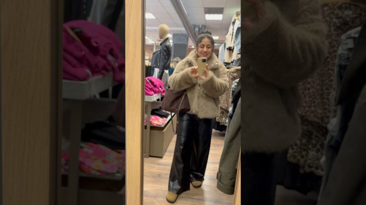 #trending #ootd #fashion #shortsvideo #jacket #look #stylish #outfit #outfitideas #clothing #grwm