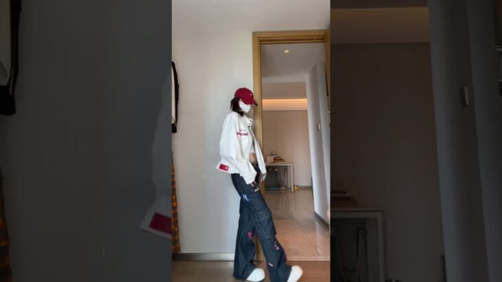 レザージャケット＋アメリカンフレアジーンズは本当にかっこいいですね #私服  #コーデ #秋コーデ高校生 #韓国