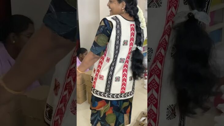 எப்படி இருக்குங்க உங்களுக்கு வேணுமா!?Nilgiris tribal jacket.whatsapp only 9629662574#nature#shorts